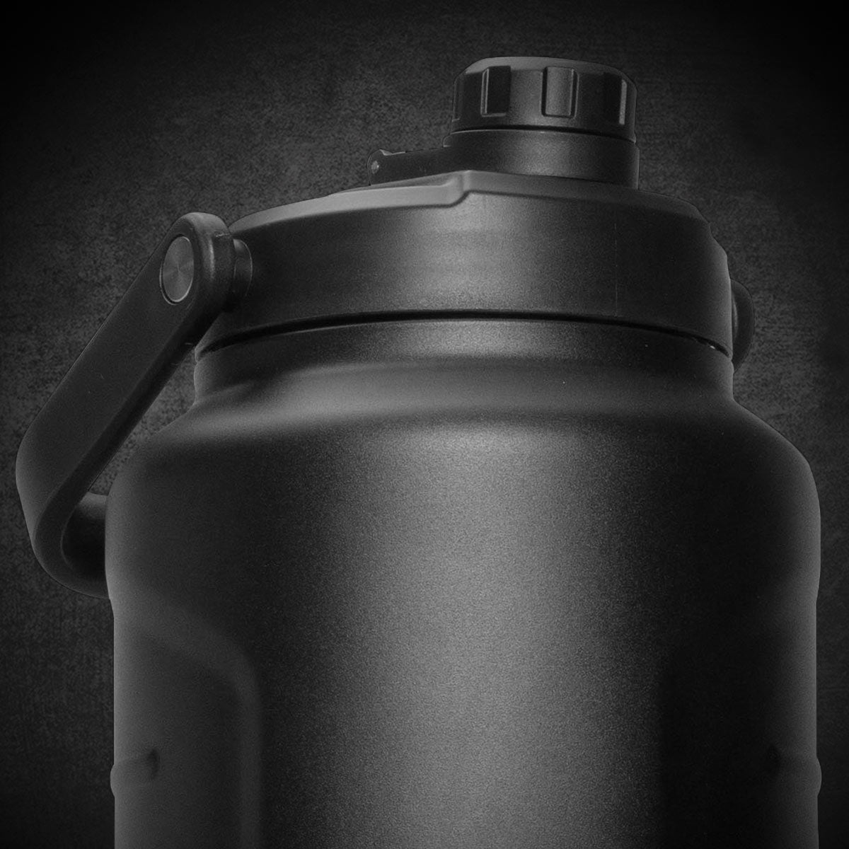 2.5L INSULATED BOTTLE - BLACK